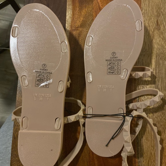 Nicole Miller Lucky Rockstud jelly rubber sandals - Picture 13 of 14